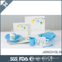 Elegant flower decal design fine ceramic blue and white chinese dinnerware